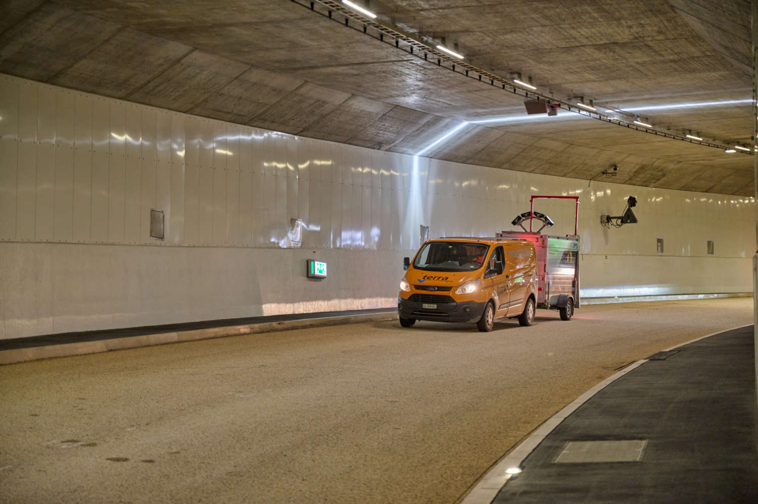 Was Ist Bei Tunneldurchfahrten Zu Beachten terra vermessungen ag | Zustandserfassung Tunnel Bad Zurzach