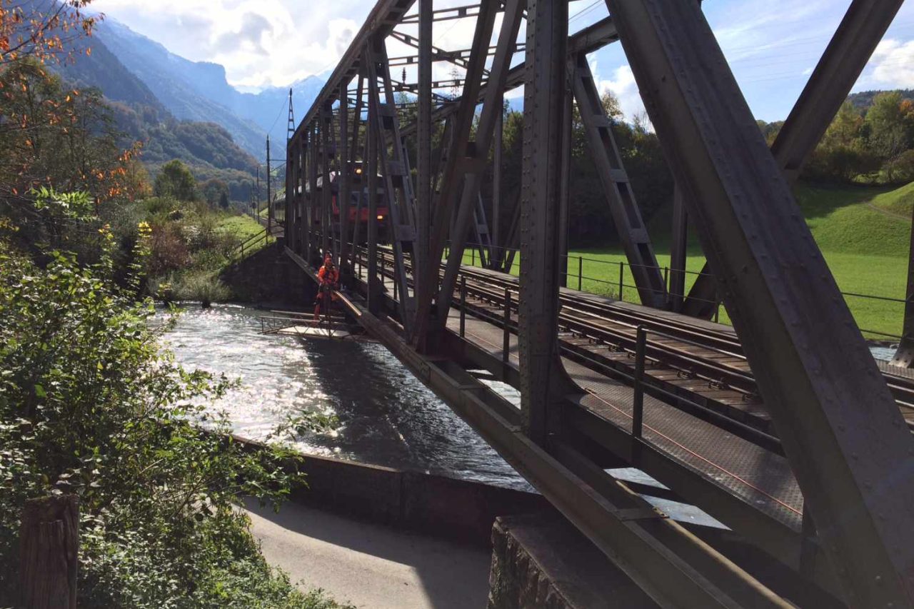 terra-vermessungen-ag-projekte-structural-health-monitoring-linthbruecke-muehlefuhr-daeniberg